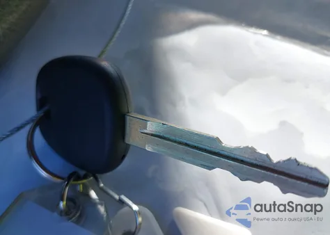 2014 Toyota Sienna Le V6 8 Passenger from USA, damaged, VIN 5TDKK3DCXES475099